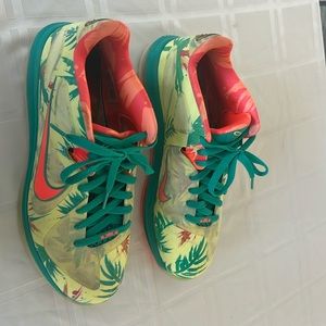 Nike Lebron’s Size 11
